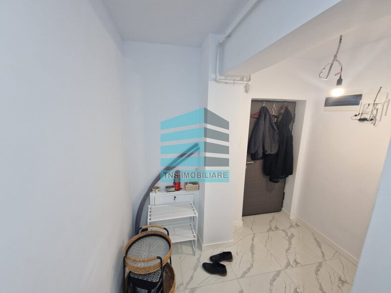 Titan, Grigorescu, 2 camere, gradina privata 100 mp, parcare subterana, boxa,