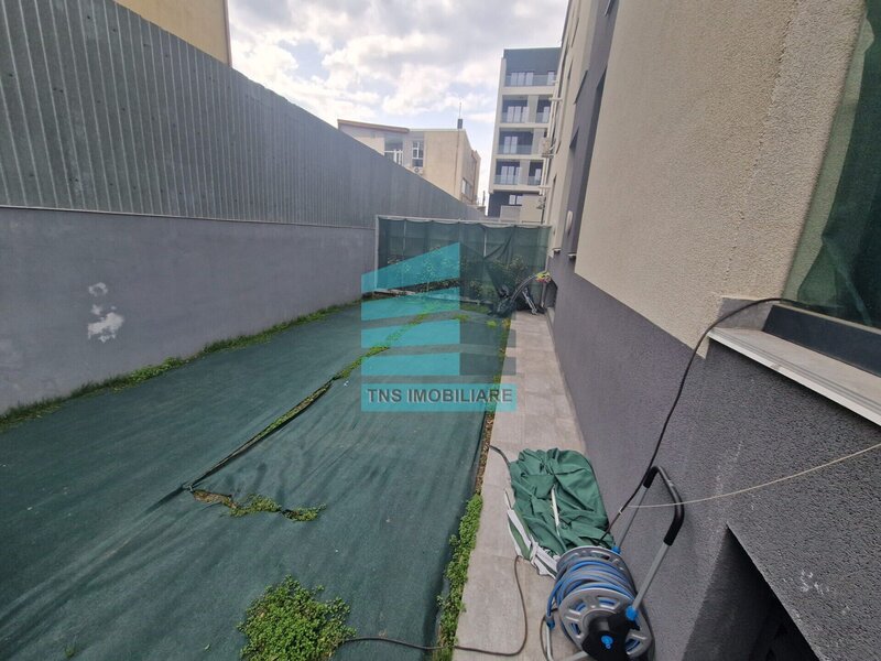 Titan, Grigorescu, 2 camere, gradina privata 100 mp, parcare subterana, boxa,